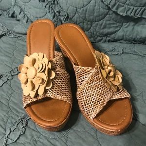 Cute wedge sandals barely worn!